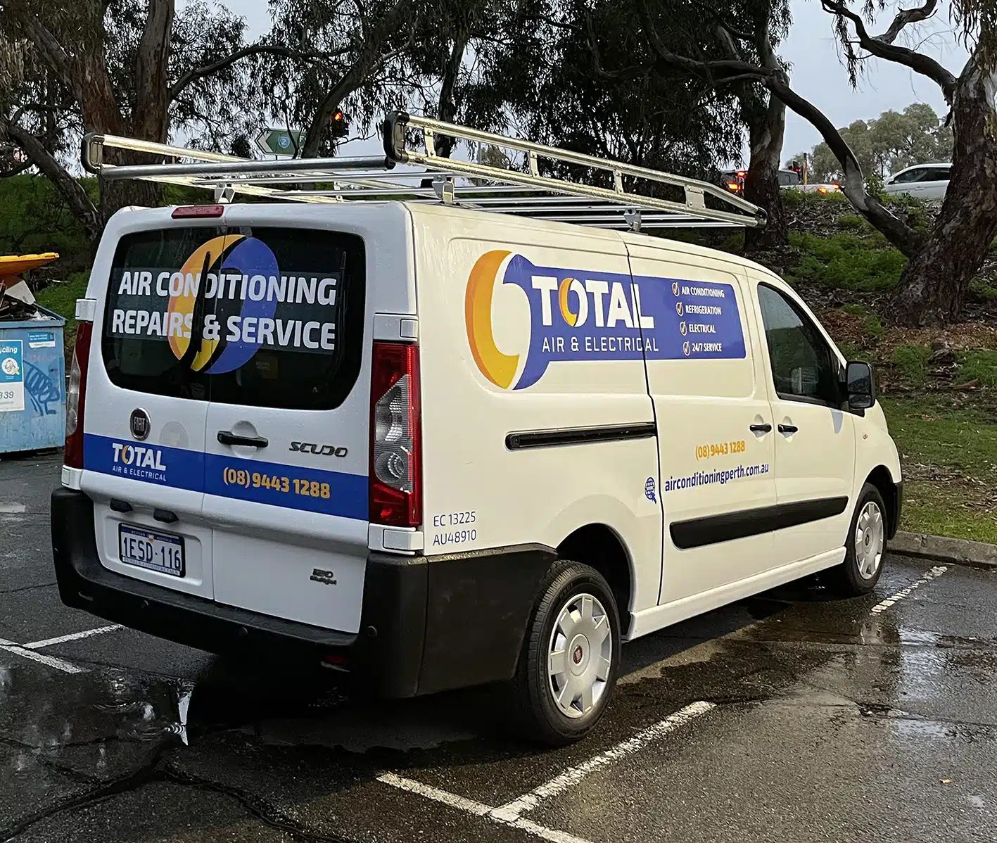 Vehicle Fleet Signs (1)